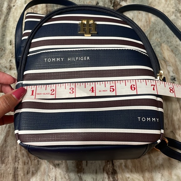 Tommy Hilfiger mini backpack - Picture 9 of 10